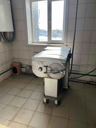 Продам колбасное оборудование