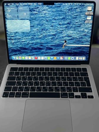 Продаю MacBook Air M2 (2022) в идеальном состоянии.