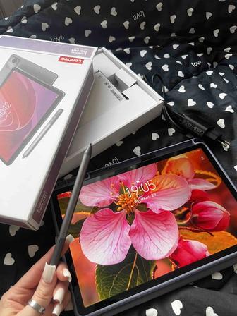 Планшет Lenovo
