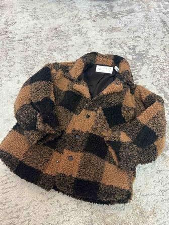 Продам детские ветровки.