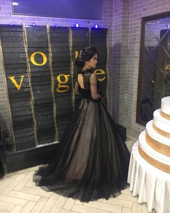 Вечерние платья