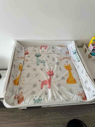 Продам пеленальный стол