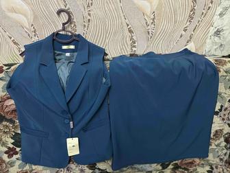 Жилетка с юбкой