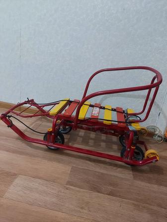 Продам сани