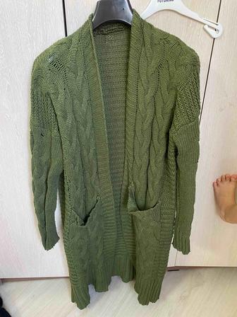 Продам вязаный кардиган