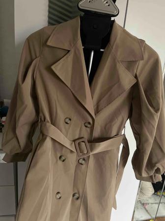 Женская тренч. Плащи