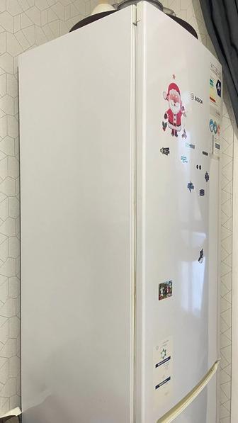 Срочно продам холодильник