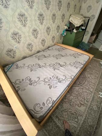 Продам кровать