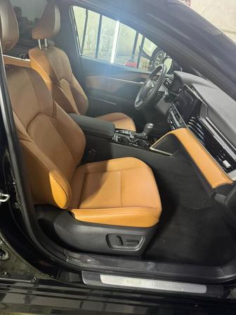 Личный водитель авто бизнес класс Toyota Camry 80 2025 года