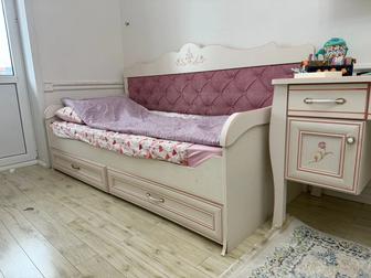 Кровать для девочек