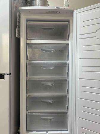 Морозильник Атлант