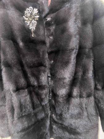 Продам норковую шубу за 130 000тг.