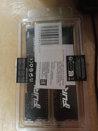 Продам оперативную память Kingston fury kf432c16bbk2/16