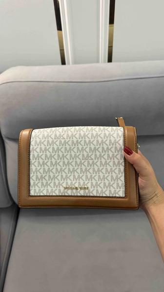 Продам новую сумку Michael Kors