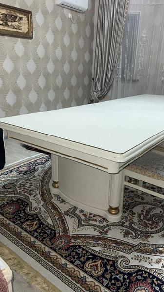 Продается горка и стол с стульями