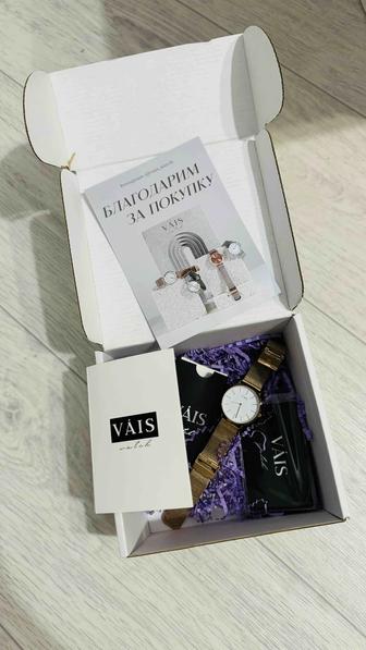 Продам новые часы Vais