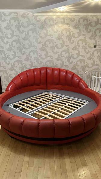 Круглая кровать 200х200