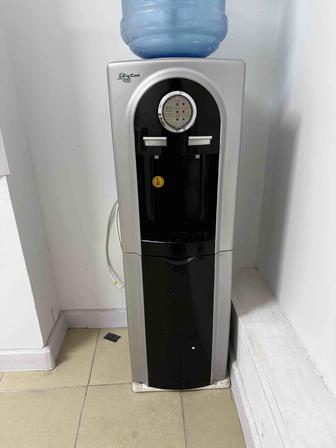 Диспенсер для воды