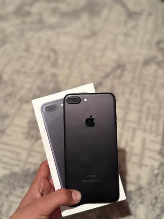 Продам Айфон 7 плюс