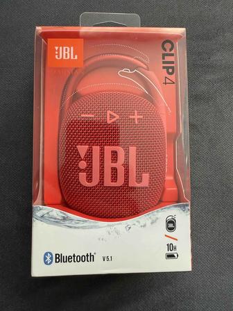 Продам колонку Bluetooth JBL Clip 4, Red