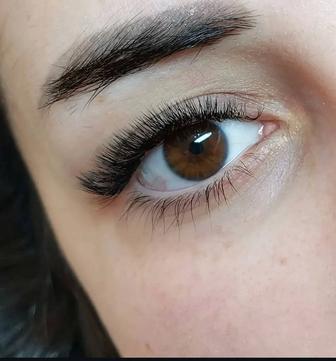 Наращивание ресниц