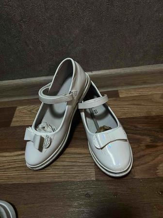 Туфли для девочки