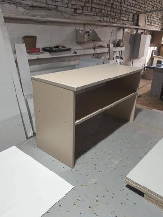 Продам открытую обувницу