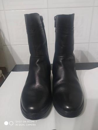 Продам женские зимние сапоги на полную ногу. Производство Белоруссия.
