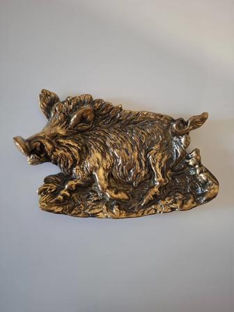 Пепельница бронзовая дикий кабан.