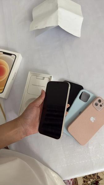 iPhone 12