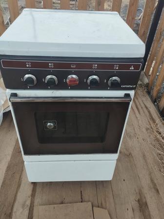 Продам газ плиту