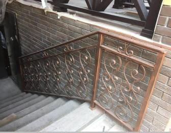 Металлические решетки на окна и перила