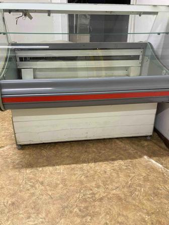 Холодильная витрина