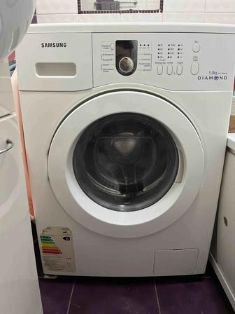 Продаю стиральную машину