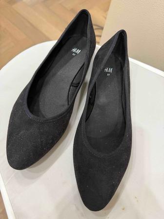 Продам балетки женские
