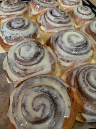 принимаю заказы на булочку синнабон