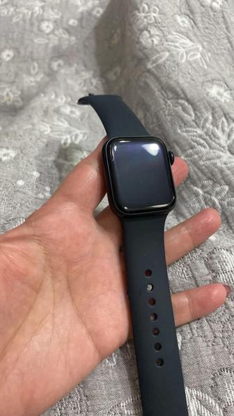 Продам часы Apple Watch  (GPS, 2го поколения)