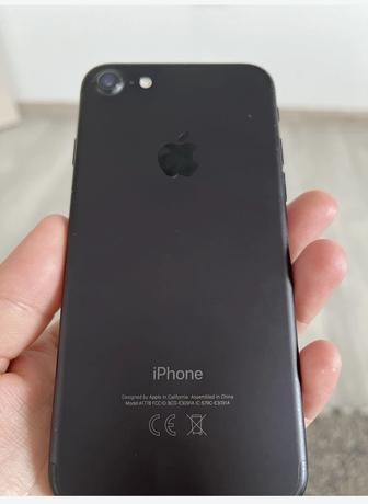 Продам IPhone Айфон 7, 32гб