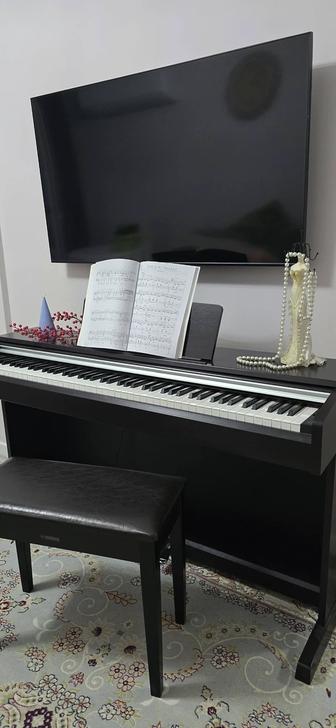 Продам цифровое фортепиано YAMAHA