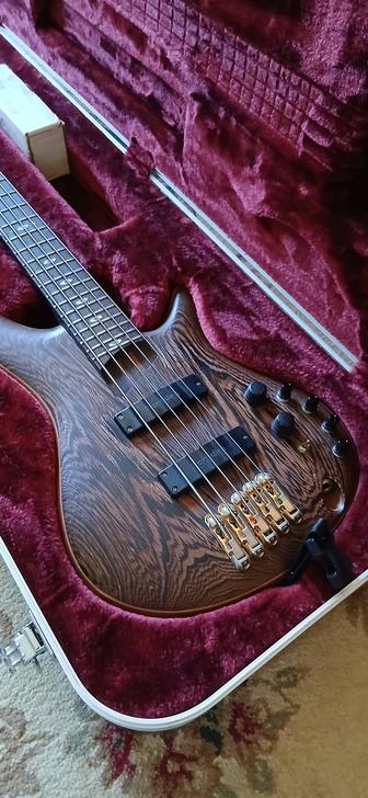 Продается бас-гитара Ibanez sr5005 prestige