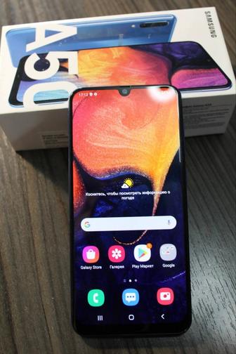 Продам смартфон Samsung A50