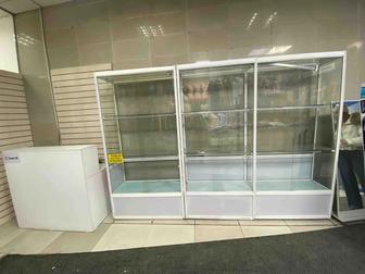 Продам витрины и мойку ресепшн