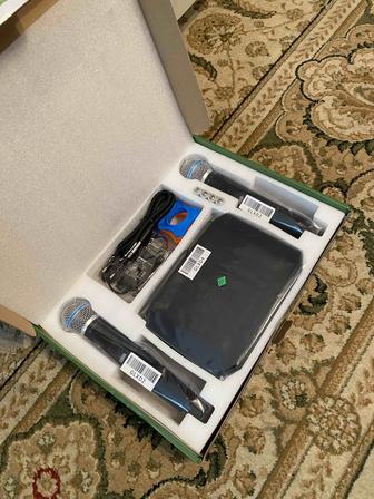 Беспроводной микрофон SHURE