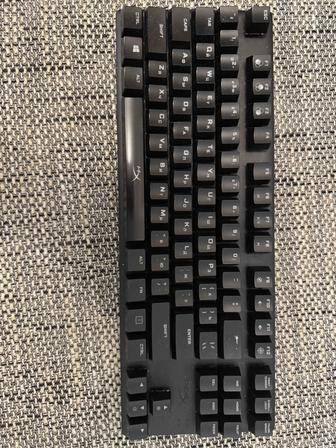 Продаю клавиатуру HyperX Alloy Origins Core