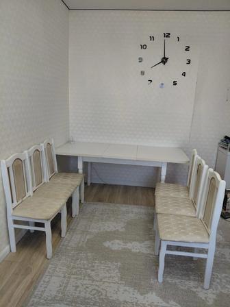 продам стол со стульями