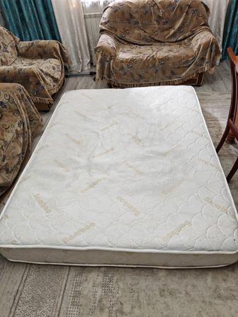 Матрац б/у