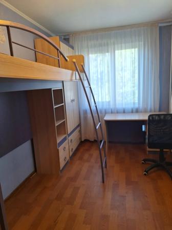 Комната для подростка шкаф, кровать, стол