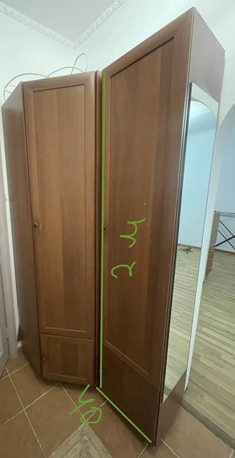 Шкаф