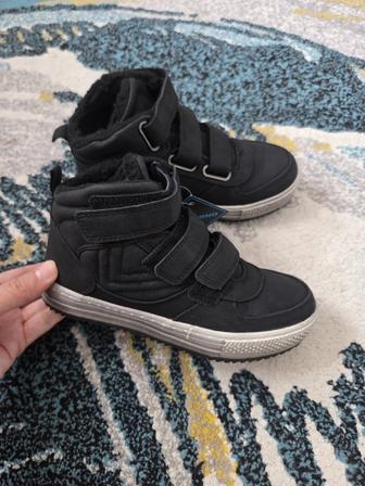 Демисезонные ботинки 31 размера