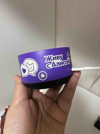 Продается колонка Алиса